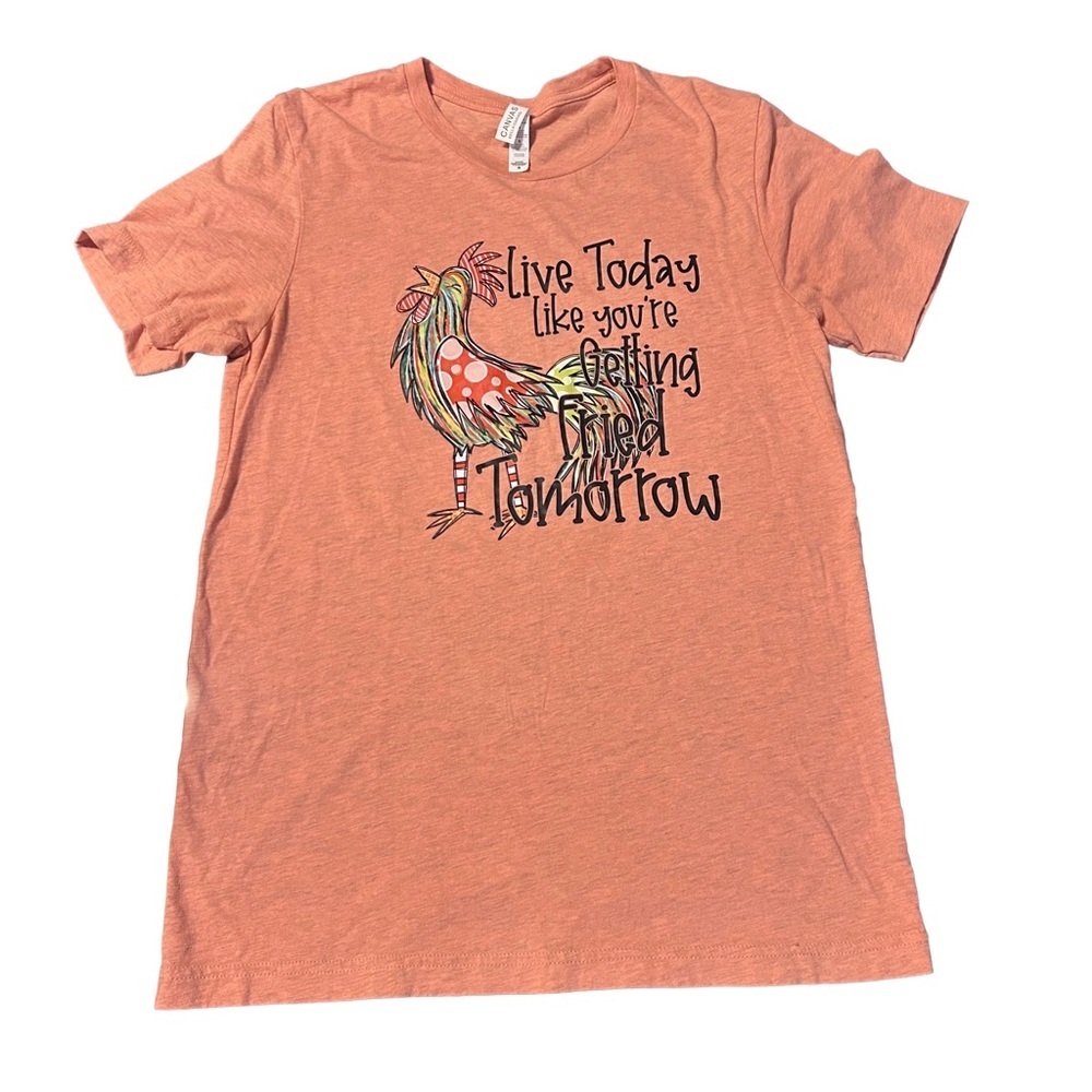 🐓Bella Canvas Women’s Graphic Rooster Tee in Peach Cotton Size M